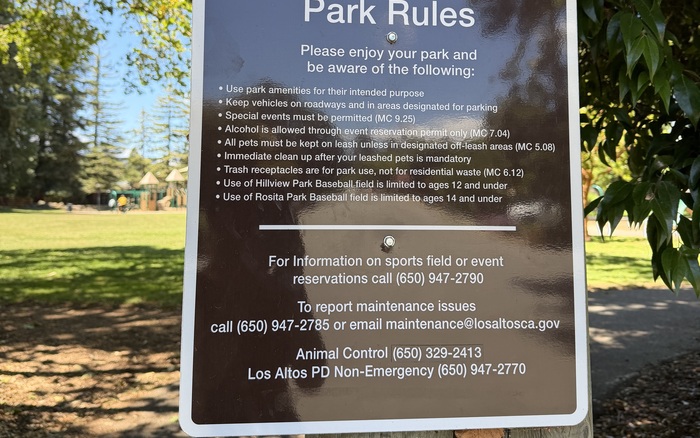 McKenzie Park dog park in Los Altos